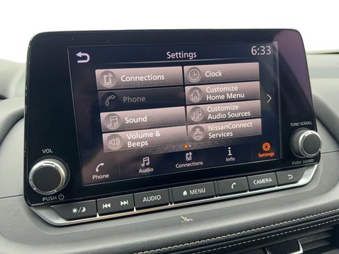 Used 2024 Nissan Rogue SV w/ SV Premium Package image 63