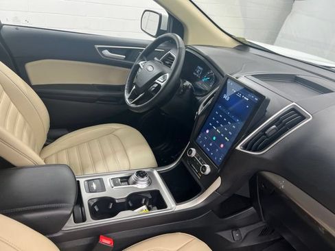 Used 2024 Ford Edge SEL AWD/4WD image 25