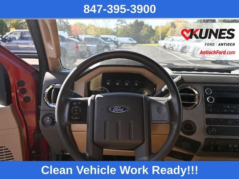 Used 2016 Ford F550 2WD Regular Cab Super Duty w/ XLT Interior Package image 28
