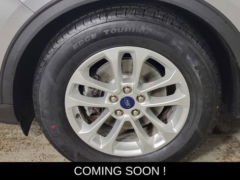 Certified 2022 Ford Escape SE w/ Cold Weather Package image 10