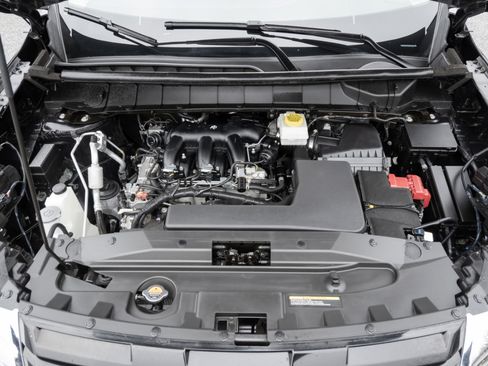 Used 2024 Nissan Pathfinder S image 35