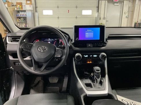 Used 2023 Toyota RAV4 LE image 12
