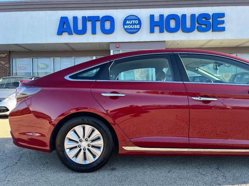 Used 2016 Hyundai Sonata SE image 35