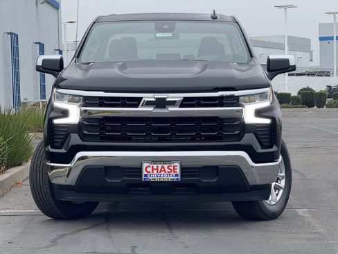 New 2026 Chevrolet Silverado 1500 LT image 2