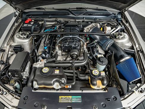 Used 2009 Ford Mustang Shelby GT500 RWD image 45