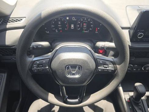 Used 2025 Honda Accord LX image 14