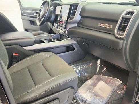 Used 2023 RAM 1500 Big Horn AWD/4WD image 35