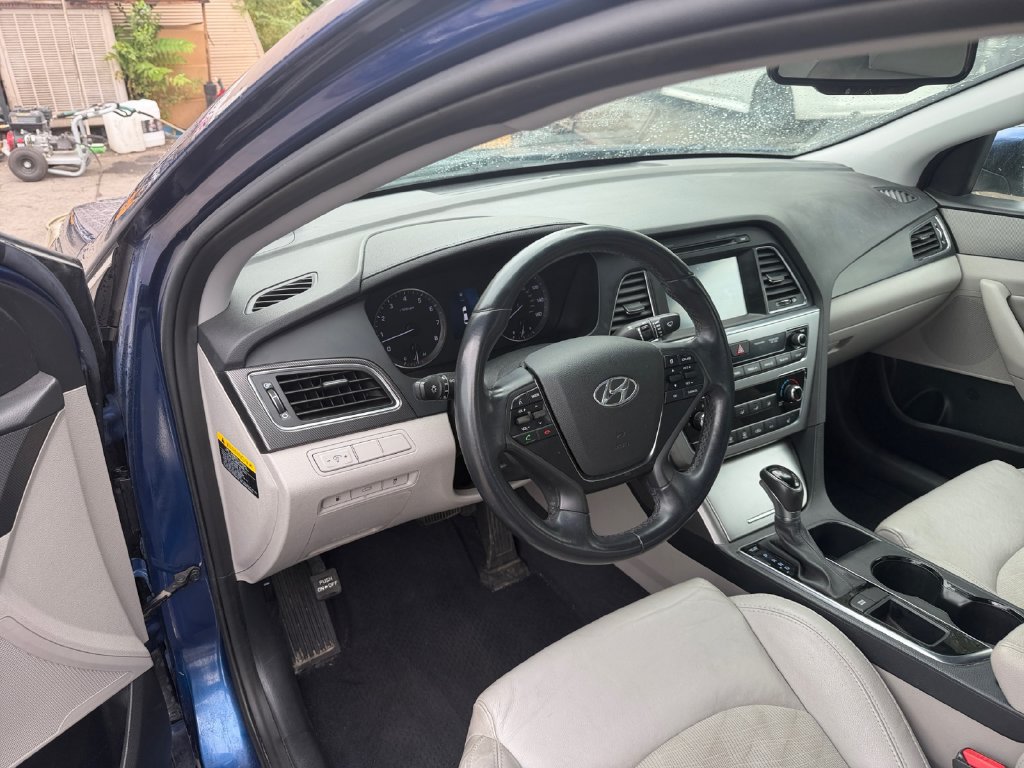 Used 2017 Hyundai Sonata Sport w/ Value Edition Package 02 FWD image 18