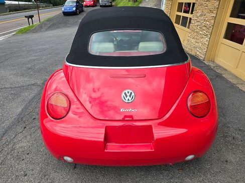 Used 2004 Volkswagen Beetle GLS FWD image 50