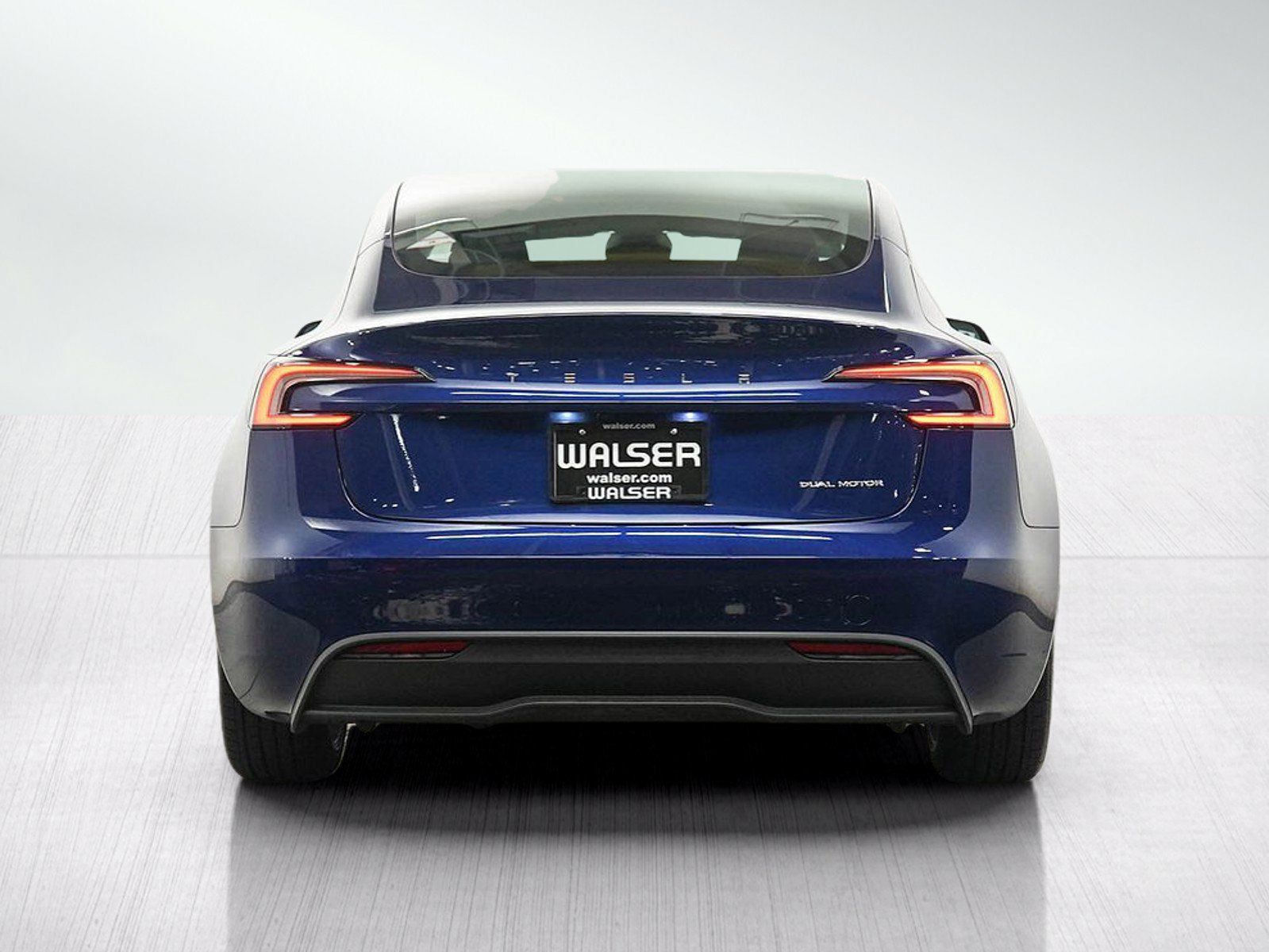 Used 2025 Tesla Model 3 Long Range AWD/4WD image 4