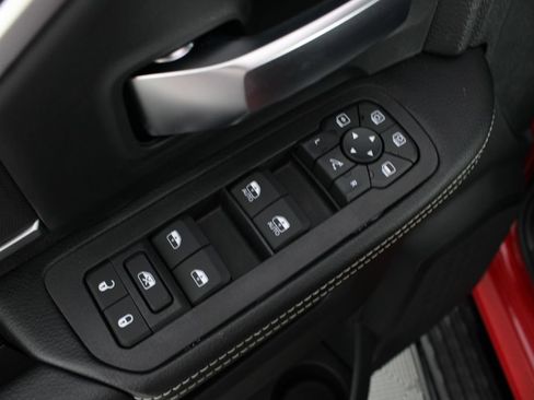New 2026 RAM 2500 Big Horn AWD/4WD image 14