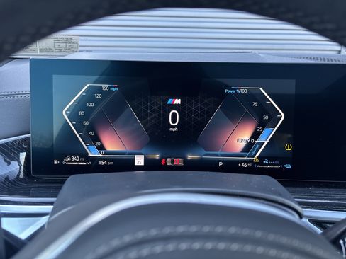 Used 2025 BMW X5 xDrive50e w/ M Sport Package image 16