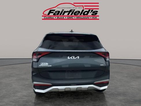 Used 2023 Kia Sportage LX image 4