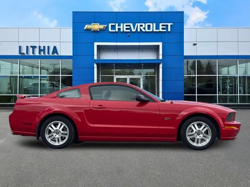Used 2007 Ford Mustang GT Premium RWD image 8