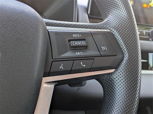 Used 2025 Mitsubishi Outlander ES image 28