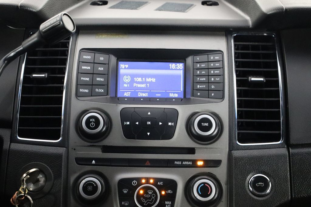 Used 2017 Ford Taurus Police Interceptor AWD image 25