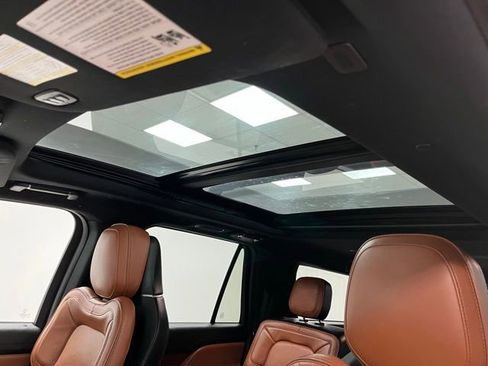 Used 2018 Lincoln Navigator L Reserve AWD/4WD image 43