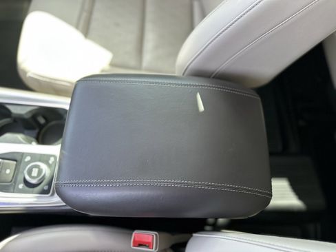 Used 2021 Ford Explorer Platinum w/ Equipment Group 601A image 23