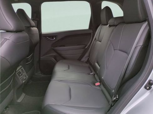 Used 2026 Subaru Forester Limited AWD/4WD image 13