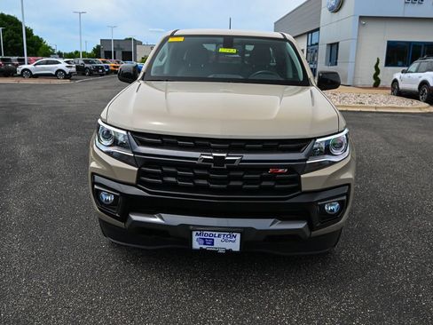 Used 2021 Chevrolet Colorado Z71 AWD/4WD image 10