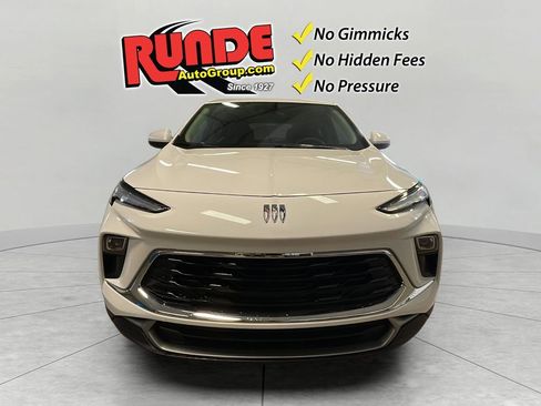 New 2026 Buick Encore GX Preferred w/ Comfort Package AWD/4WD image 9