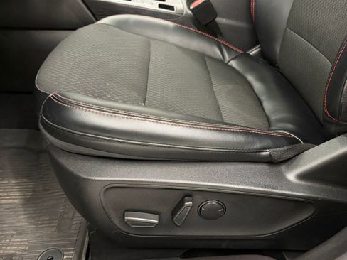 Used 2023 Ford Escape ST-Line w/ Tech Pack #1 image 11