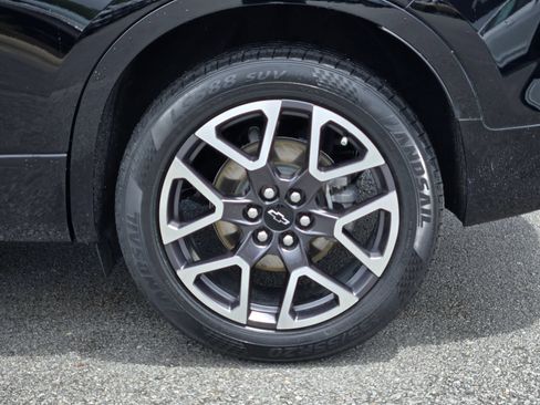 Used 2024 Chevrolet Blazer RS w/ Driver Confidence II Package FWD image 17
