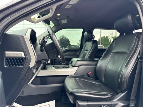Used 2017 Ford F250 Lariat w/ Chrome Package AWD/4WD image 11