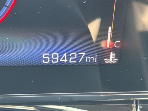 Used 2024 Chevrolet Trax RS w/ Sunroof Package image 27