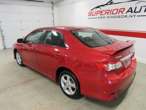 Used 2011 Toyota Corolla S image 3