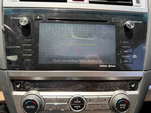 Used 2017 Subaru Outback 2.5i Limited w/ Popular Package #5 AWD/4WD image 32