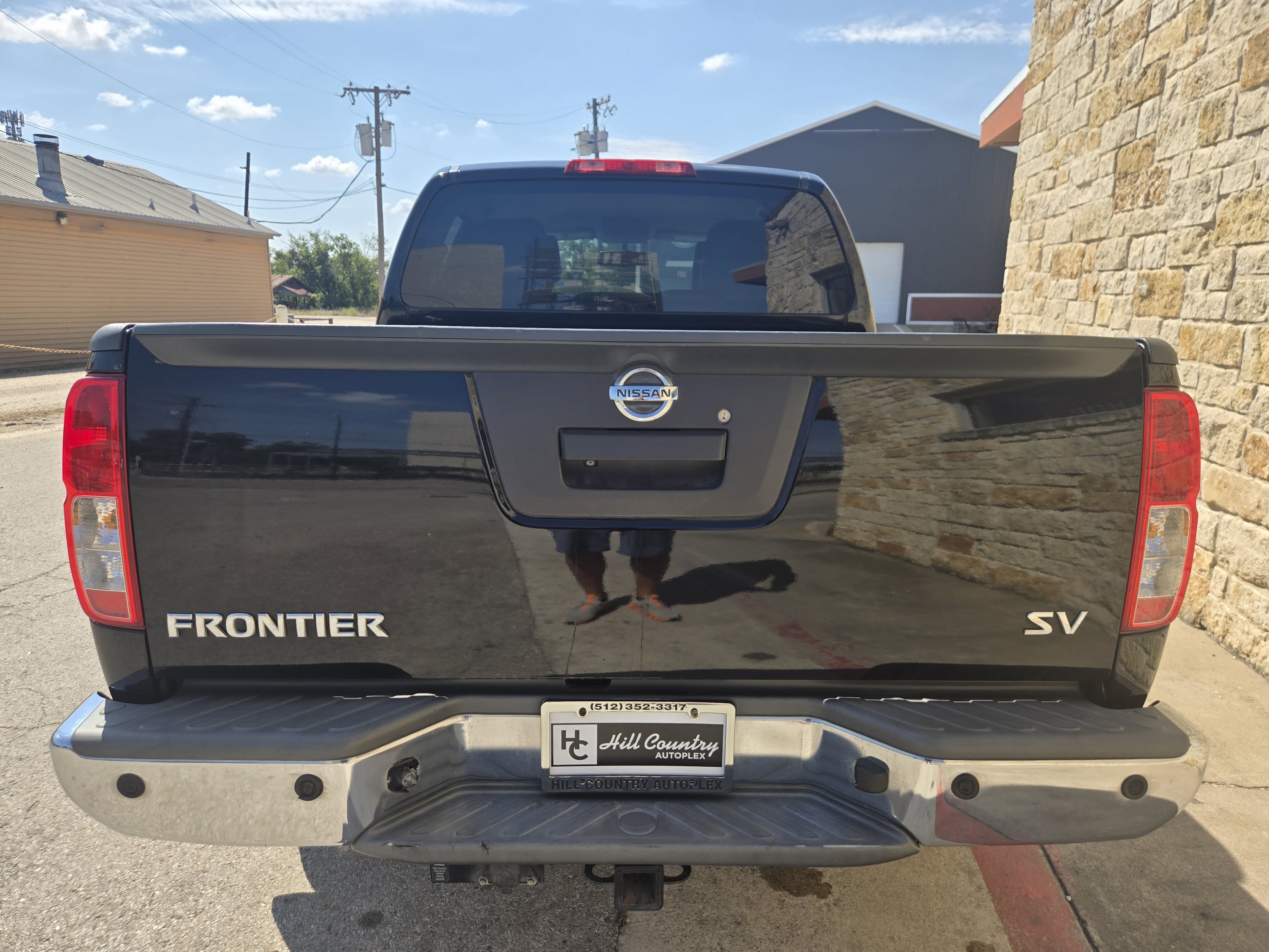 Used 2013 Nissan Frontier SV w/ SV Value Truck Pkg RWD image 15