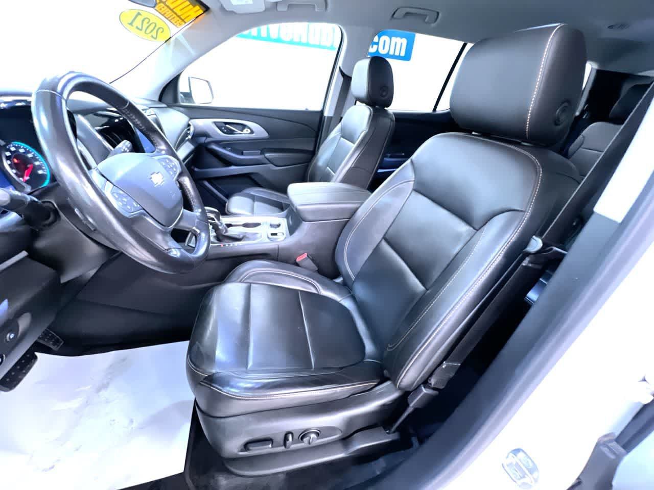 Used 2021 Chevrolet Traverse LT w/ LPO, Cargo Package AWD/4WD image 14