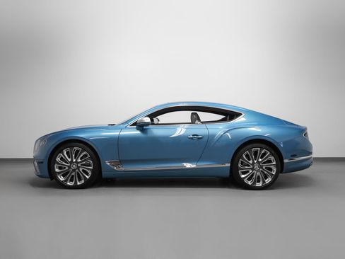 Used 2022 Bentley Continental GT AWD/4WD image 2