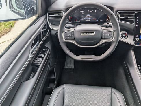 New 2026 Jeep Grand Wagoneer 4WD image 12