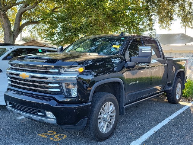 Used 2023 Chevrolet Silverado 2500 High Country w/ Z71 Off-Road Package AWD/4WD image 3