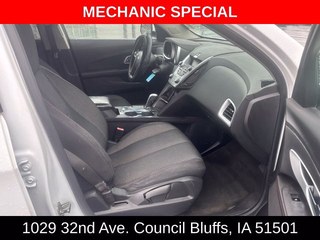 Used 2010 Chevrolet Equinox LT AWD/4WD image 11