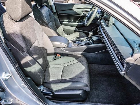 Certified 2024 Honda Accord EX image 8