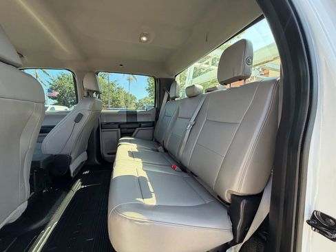 Used 2018 Ford F350 XL w/ Power Equipment Group AWD/4WD image 14