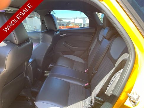 Used 2013 Ford Focus ST FWD image 7