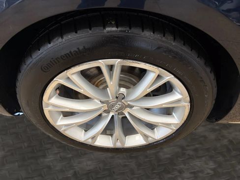 Used 2011 Audi A8 4.2 AWD/4WD image 41