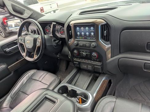 Used 2021 Chevrolet Silverado 1500 High Country w/ Technology Package image 35