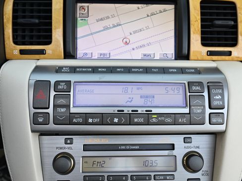 Used 2004 Lexus SC 430 Convertible image 33