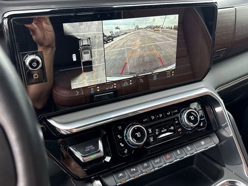 Used 2023 GMC Sierra 1500 Denali Ultimate image 21