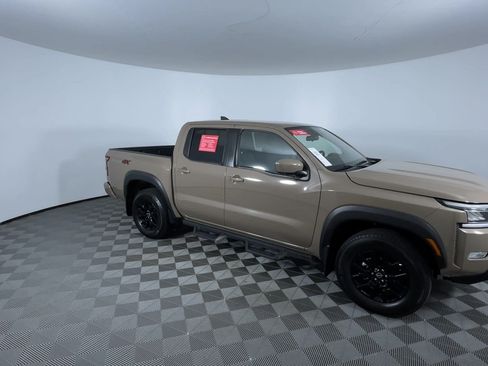 Certified 2023 Nissan Frontier PRO-4X w/ Pro Convenience Package AWD/4WD image 2