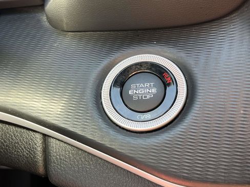 Certified 2023 Jeep Grand Cherokee L Altitude image 2