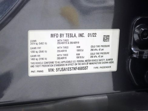 Used 2022 Tesla Model S image 43