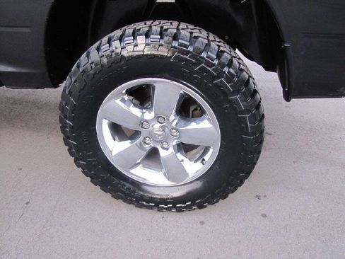 Used 2018 RAM 1500 Big Horn image 32