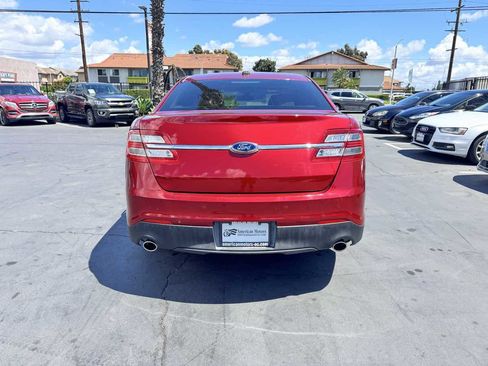 Used 2013 Ford Taurus Limited FWD image 3