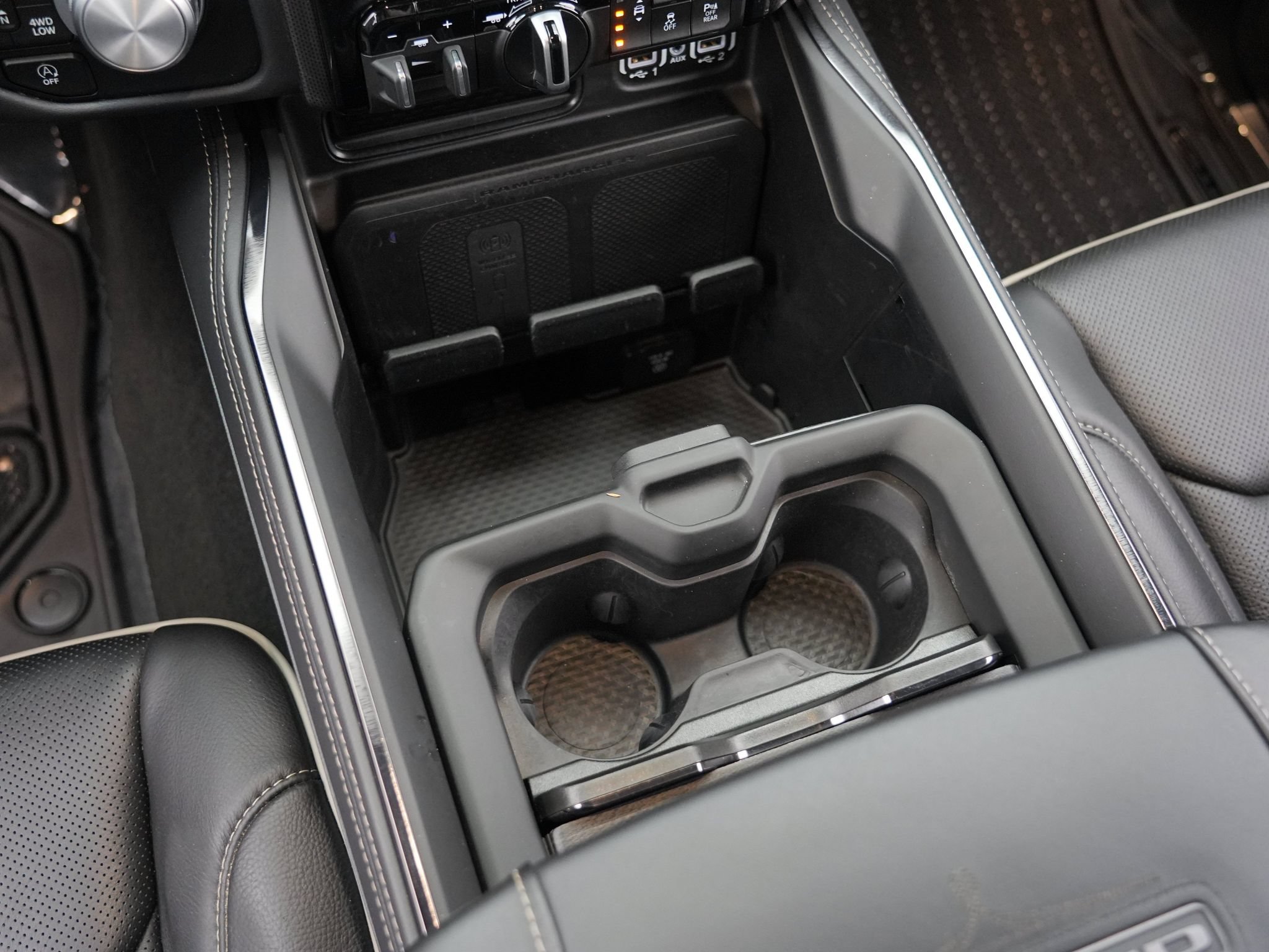 Used 2024 RAM 1500 Limited AWD/4WD image 26